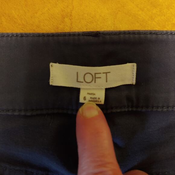 Loft sz 6 Marisa gray pants - Picture 3 of 4